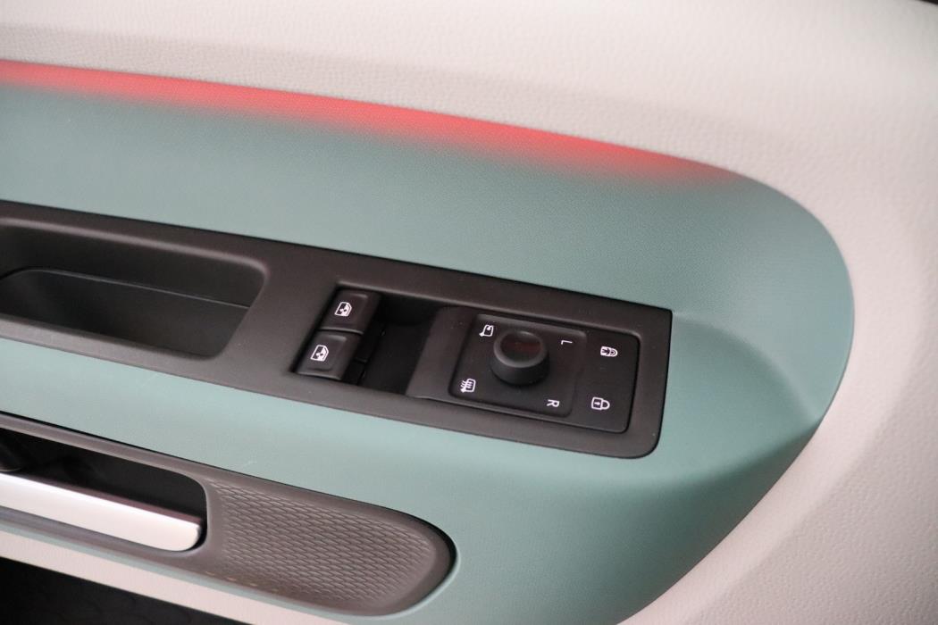 VOLKSWAGEN ID. Buzz 2023