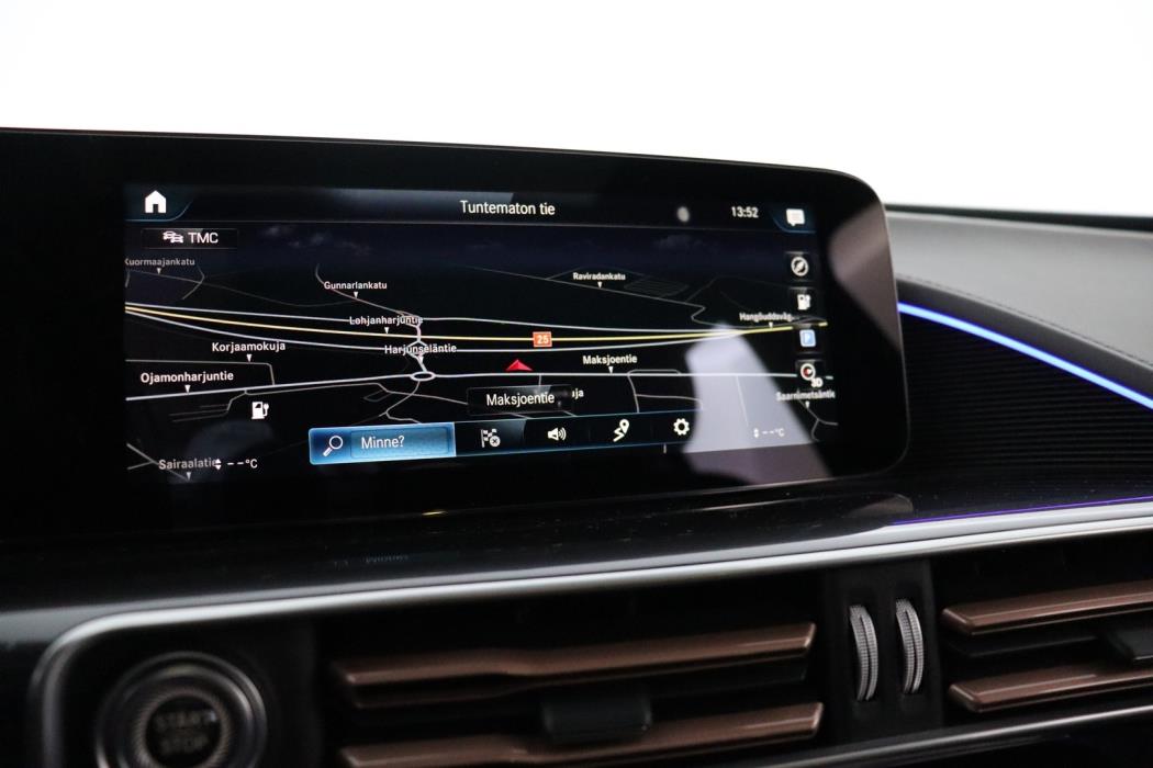 MERCEDES-BENZ EQC 2021