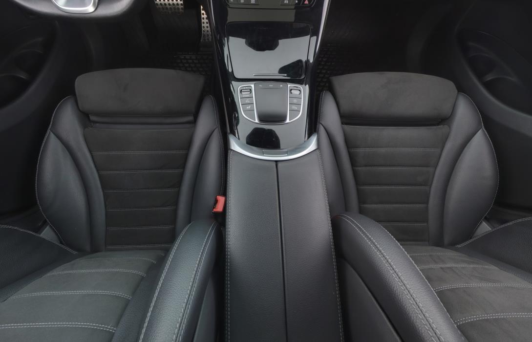 MERCEDES-BENZ EQC 2021