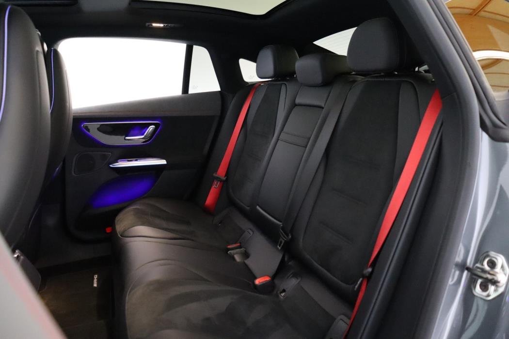 MERCEDES-BENZ EQE 2024