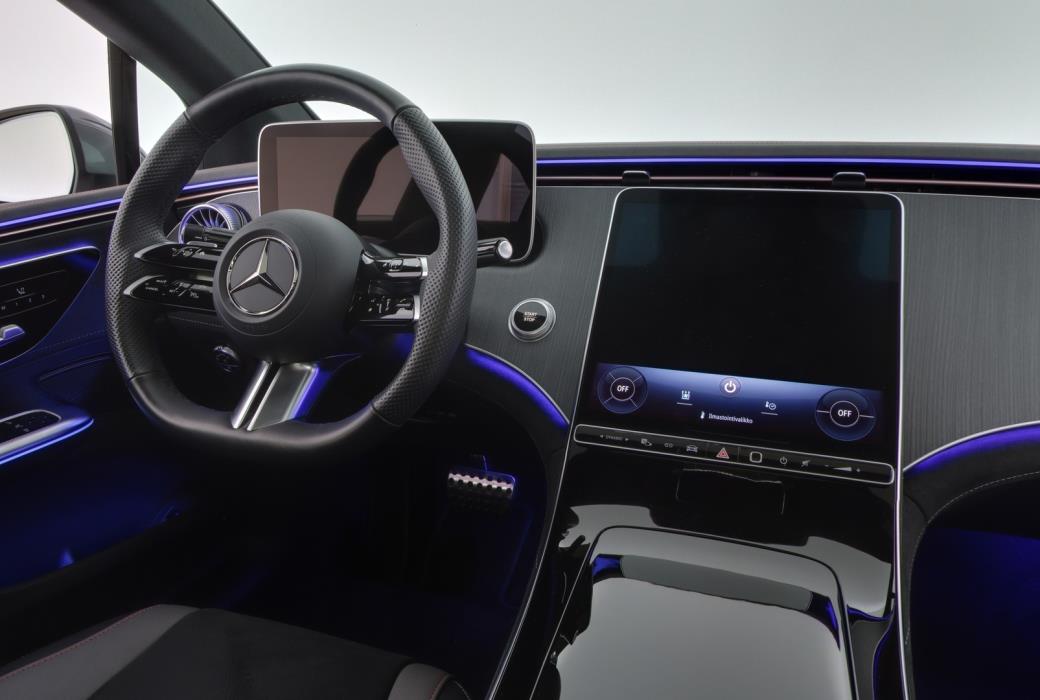 MERCEDES-BENZ EQE 2024