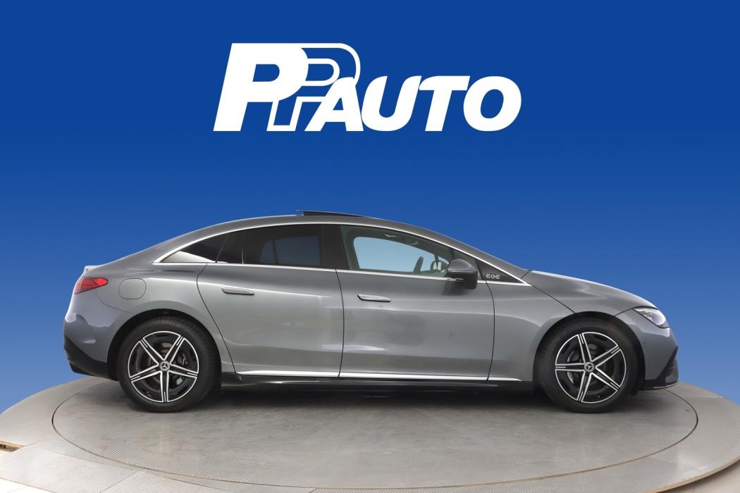 MERCEDES-BENZ EQE 2024