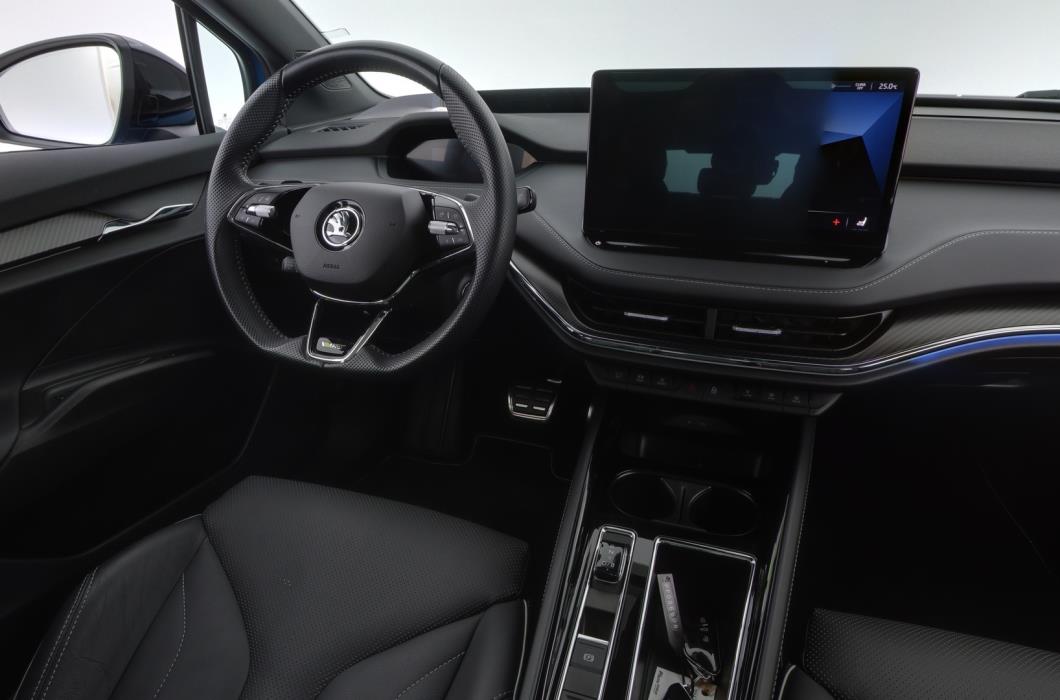 SKODA Enyaq 2024