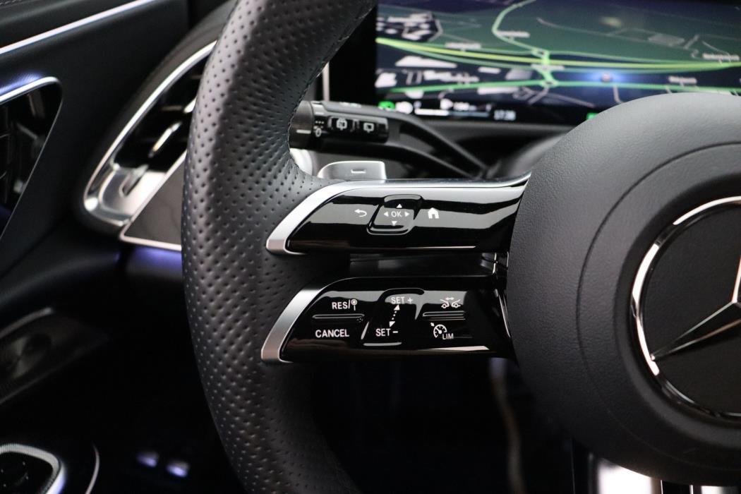 MERCEDES-BENZ E 2024