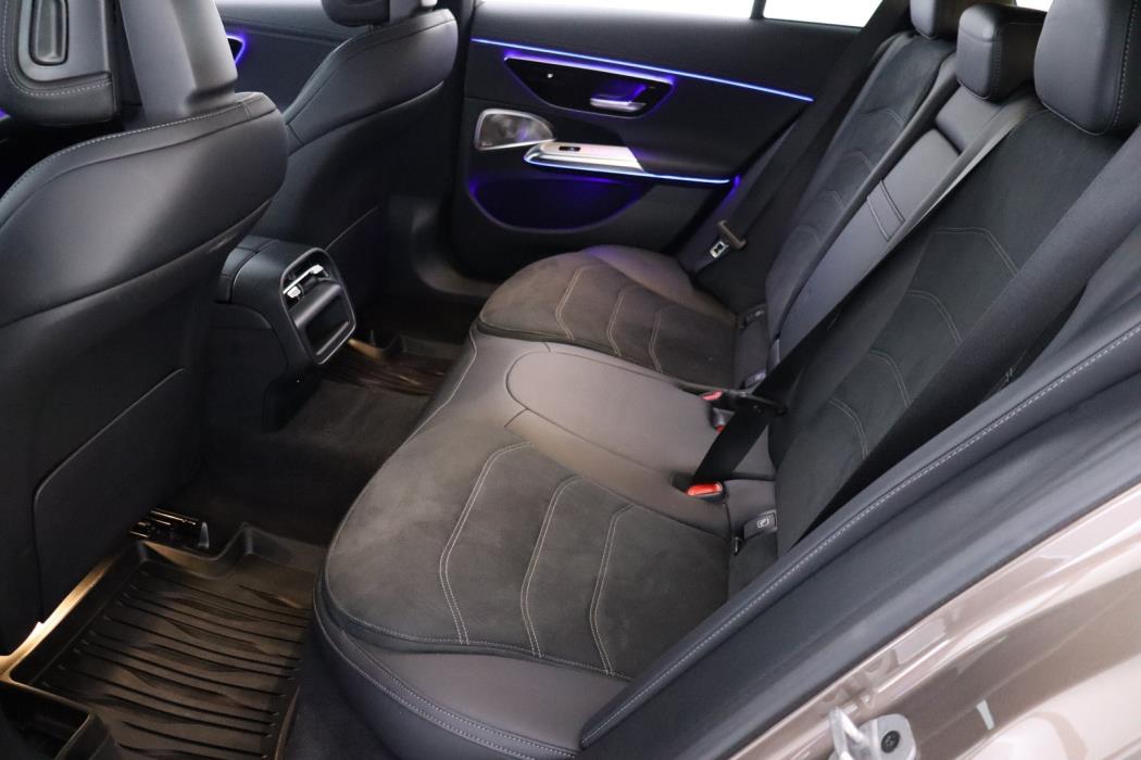 MERCEDES-BENZ E 2024