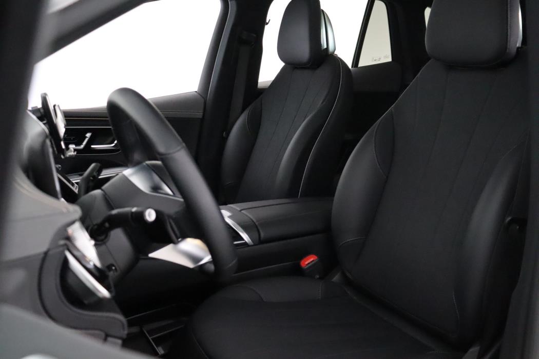 MERCEDES-BENZ EQE SUV 2023