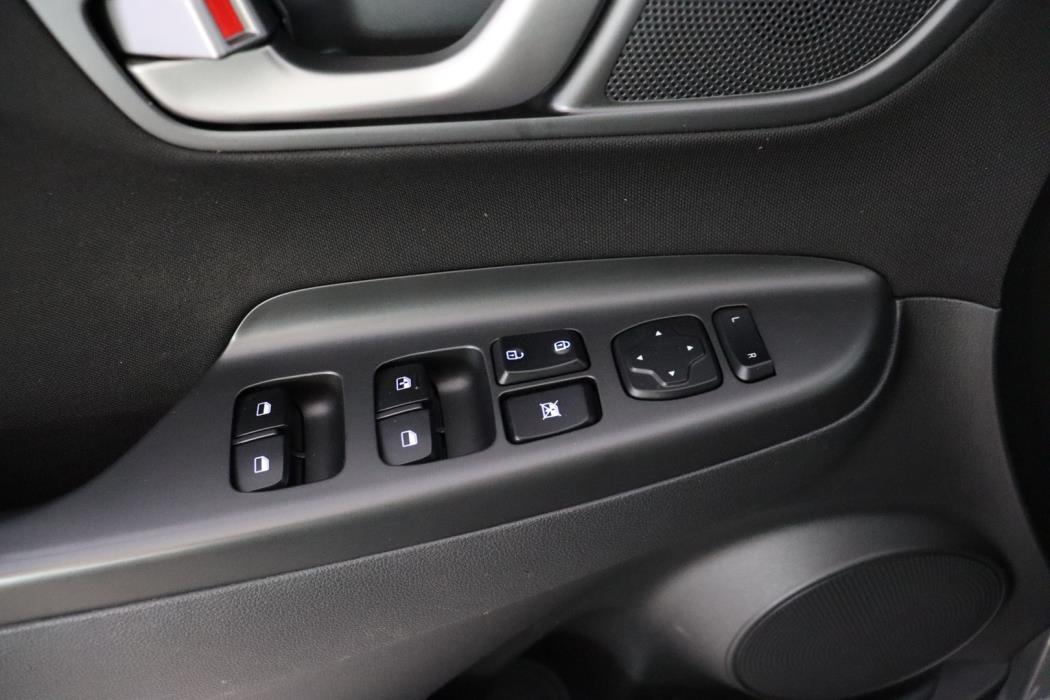 HYUNDAI KONA 2019