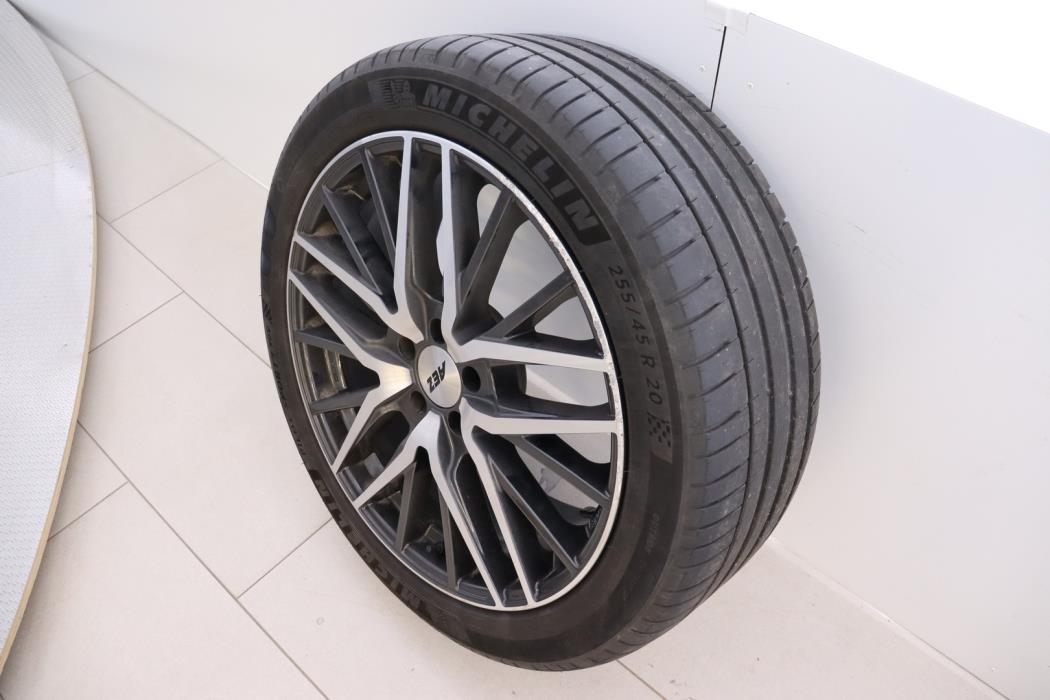 MERCEDES-BENZ GLC 2018