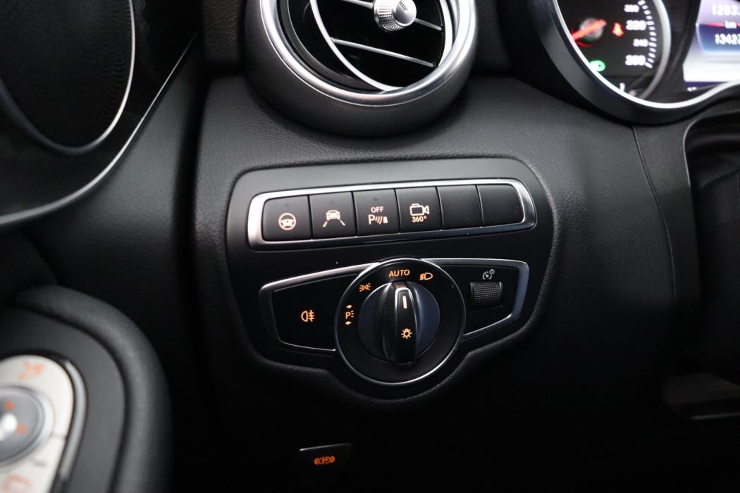 MERCEDES-BENZ GLC 2018