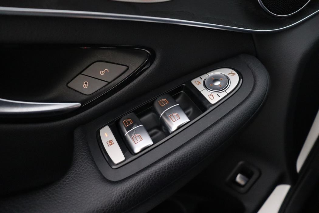 MERCEDES-BENZ GLC 2018