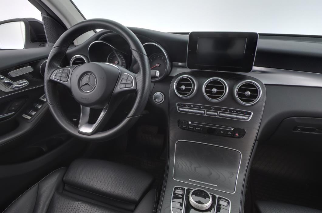 MERCEDES-BENZ GLC 2018