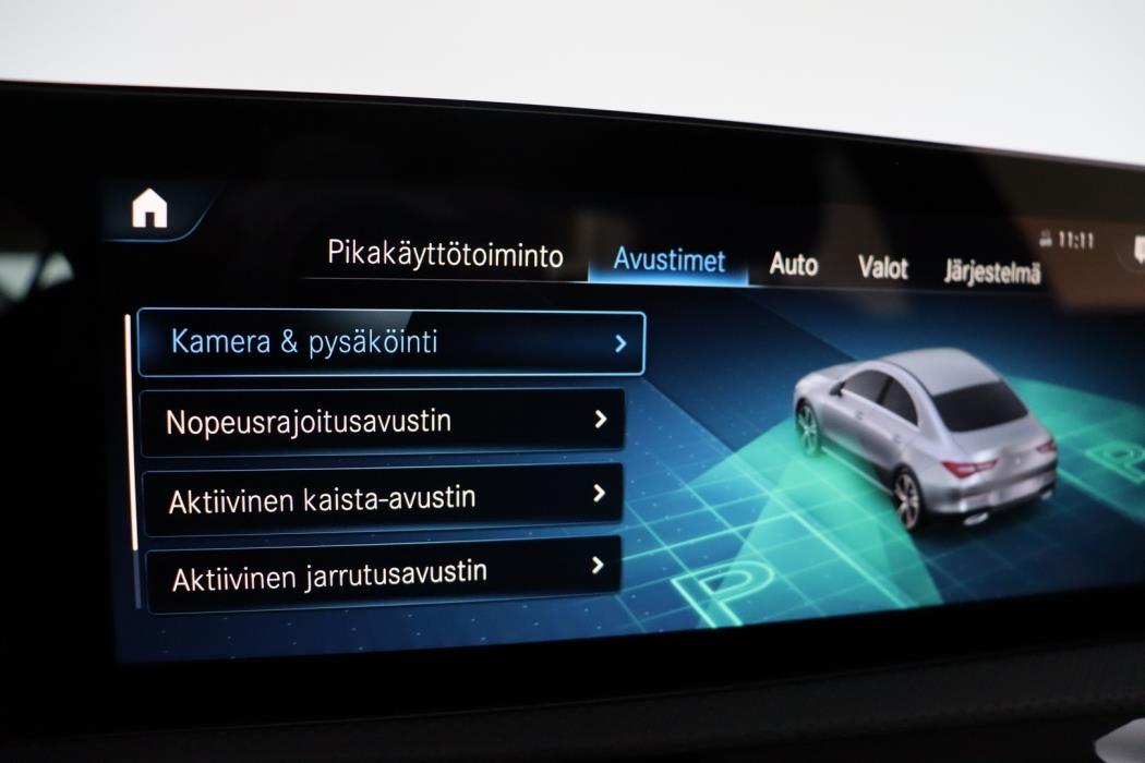 MERCEDES-BENZ CLA 2023