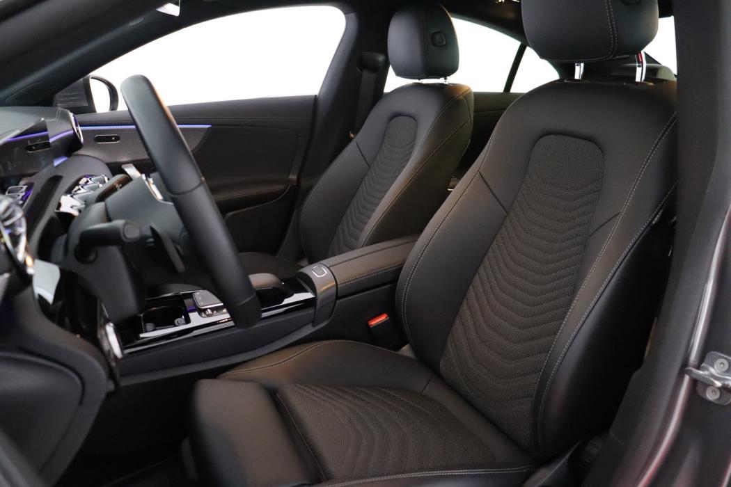 MERCEDES-BENZ CLA 2023