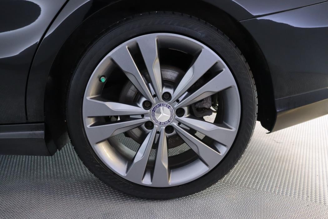 MERCEDES-BENZ CLA 2016