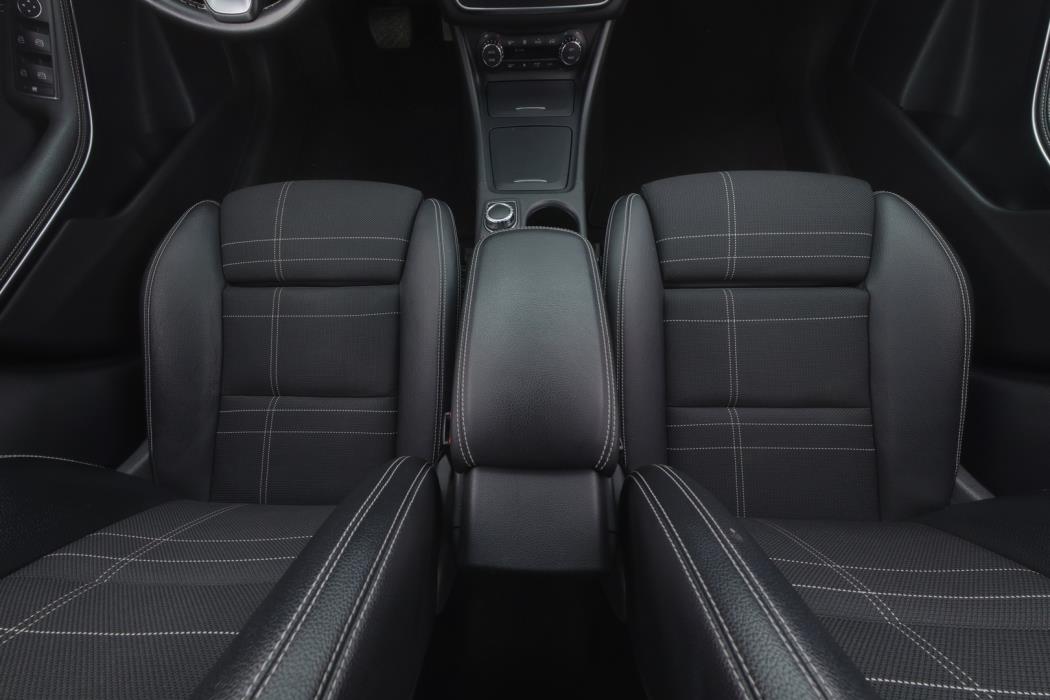 MERCEDES-BENZ CLA 2016