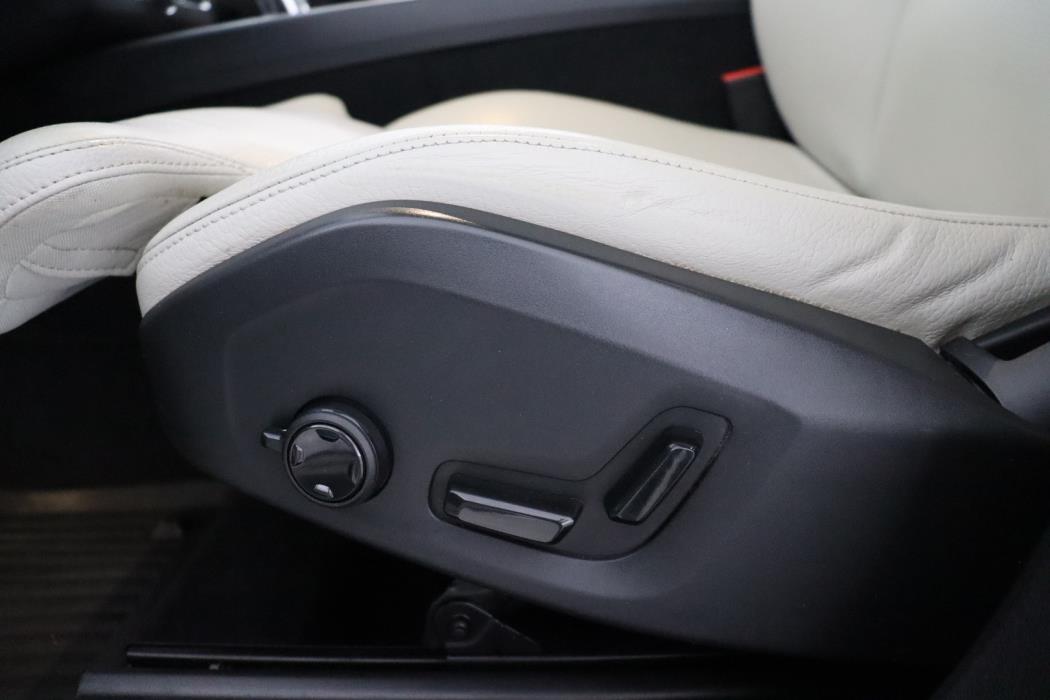 VOLVO XC60 2018
