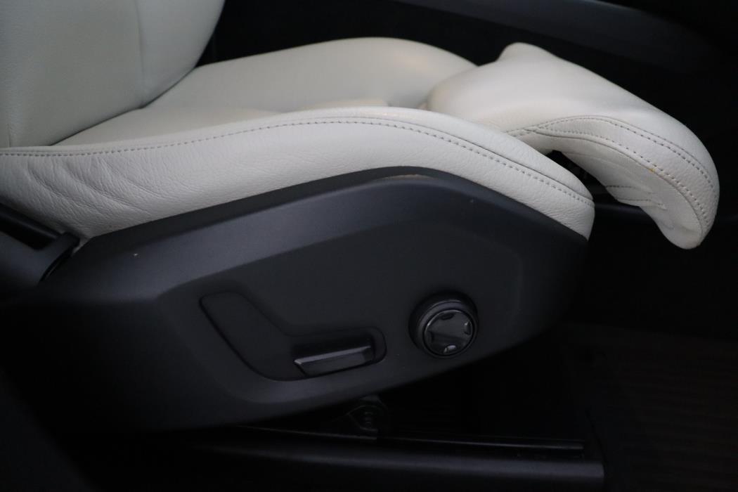 VOLVO XC60 2018