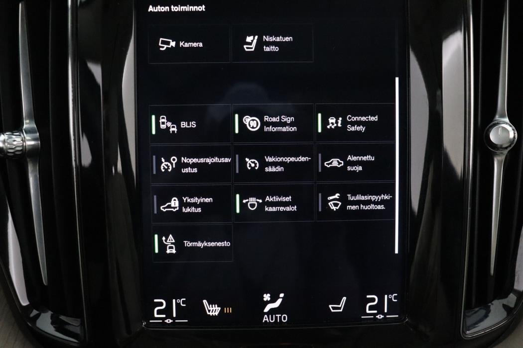 VOLVO XC60 2018