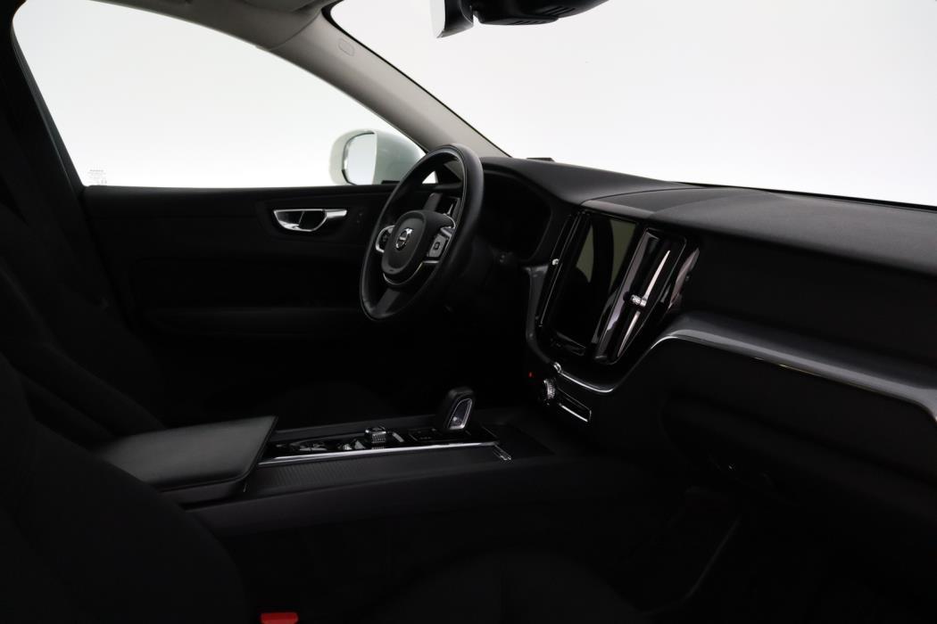VOLVO XC60 2020