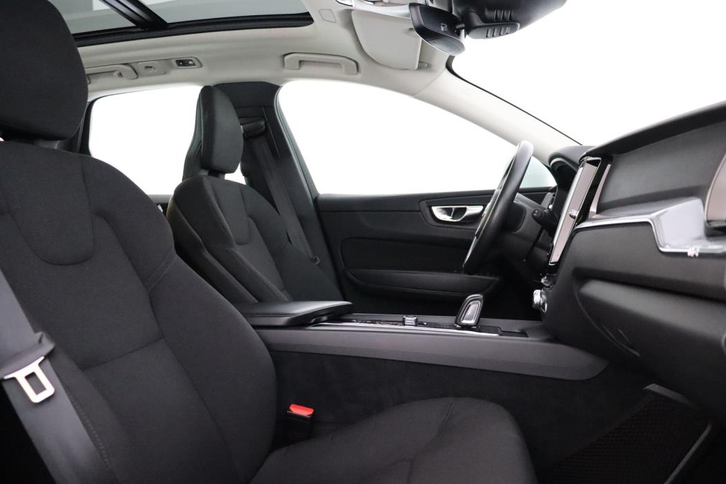 VOLVO XC60 2020