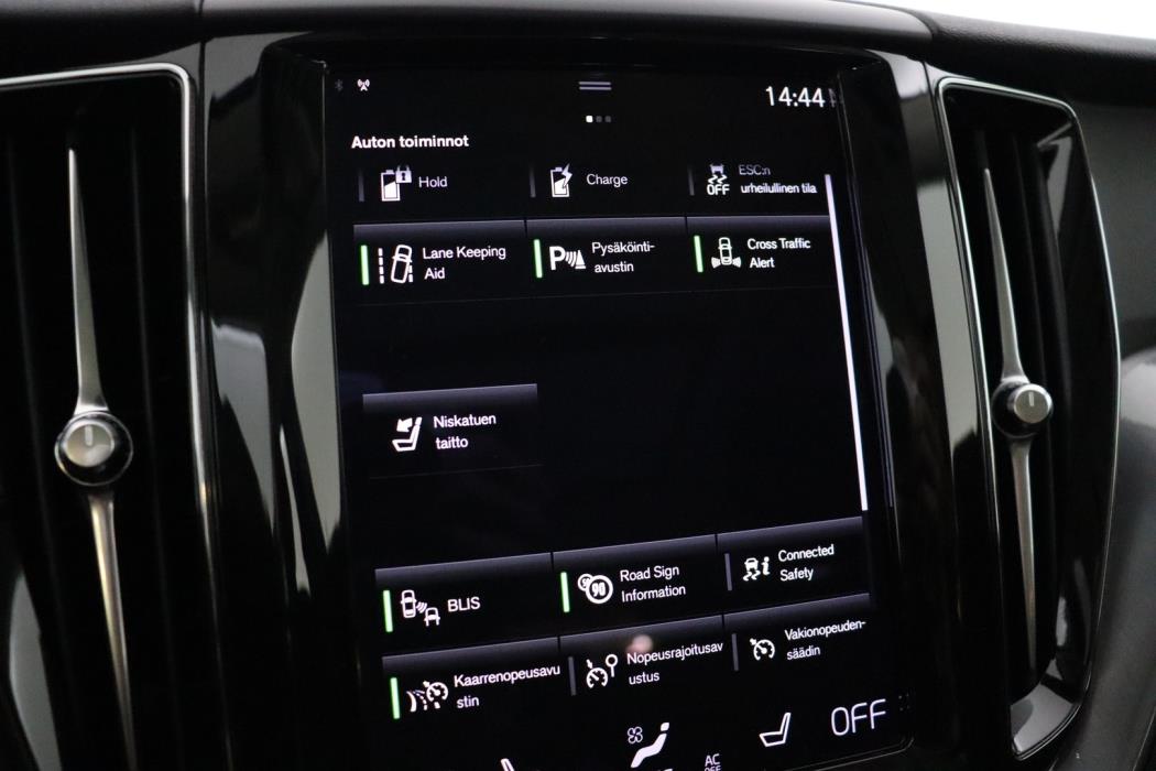 VOLVO XC60 2020