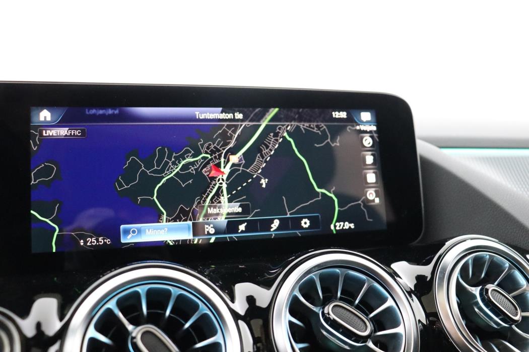 MERCEDES-BENZ EQA 2023