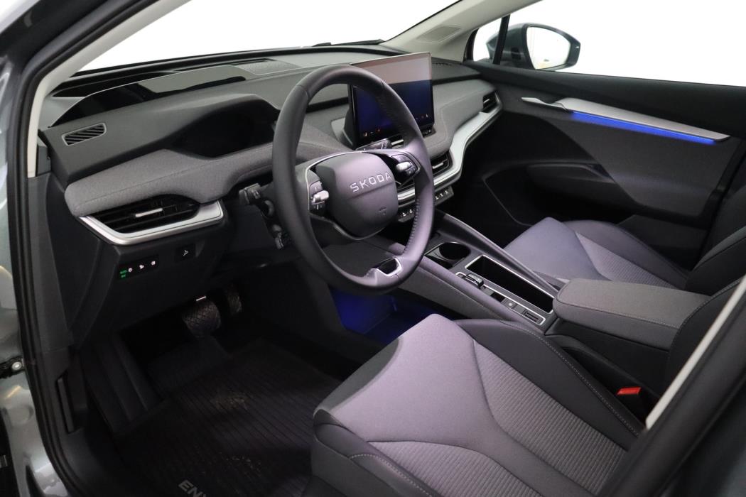 SKODA Enyaq 2025