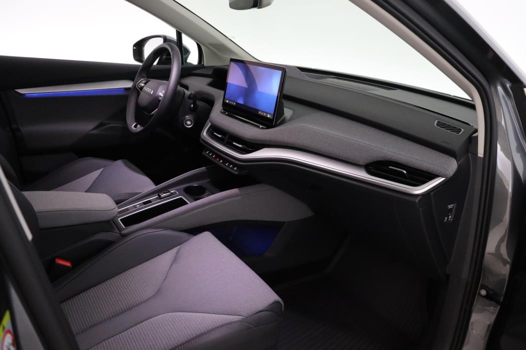 SKODA Enyaq 2025