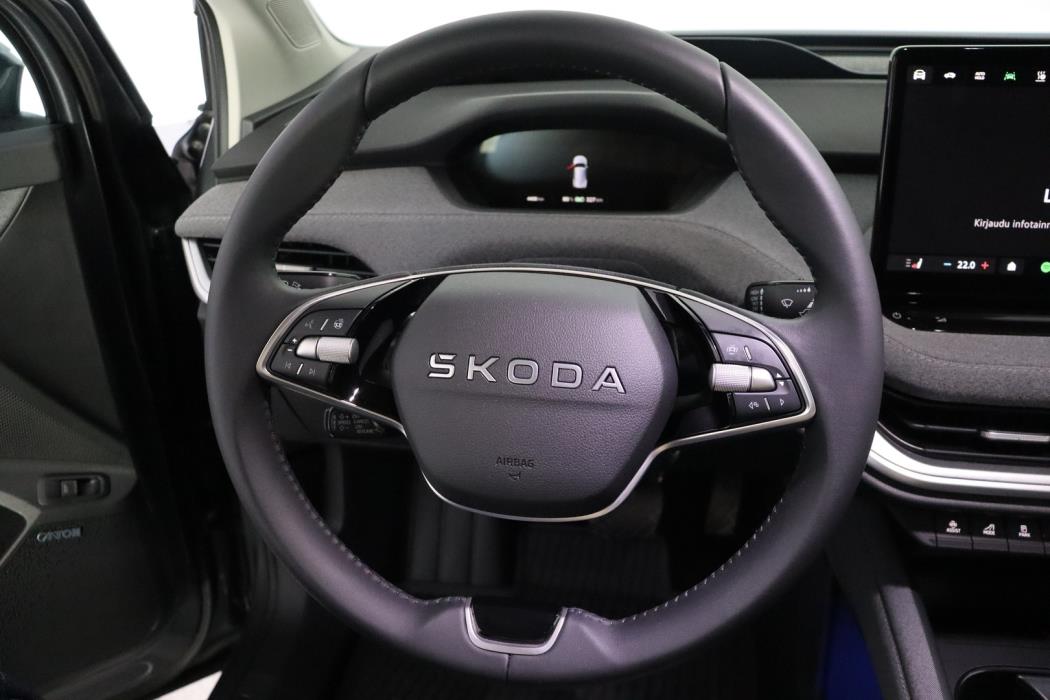 SKODA Enyaq 2025