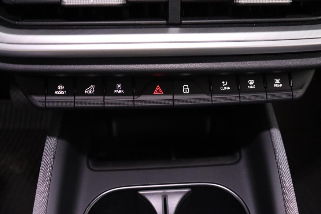 SKODA Enyaq 2025