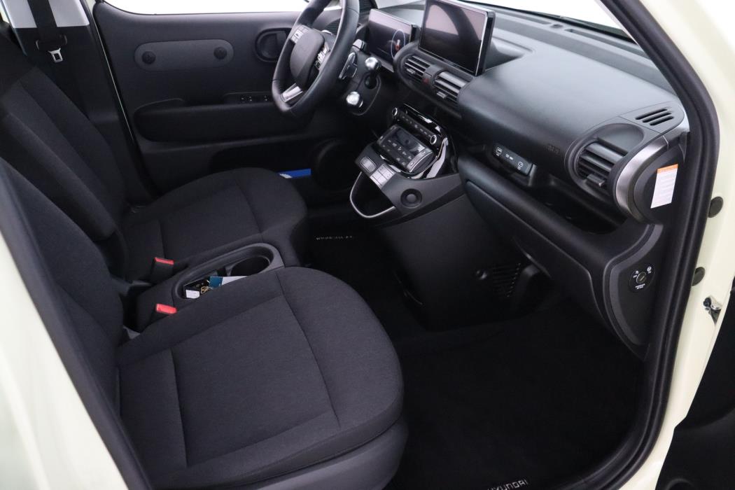 HYUNDAI INSTER 0