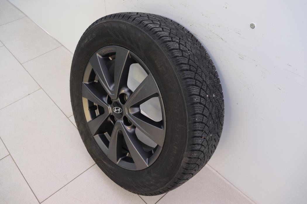 HYUNDAI INSTER 0