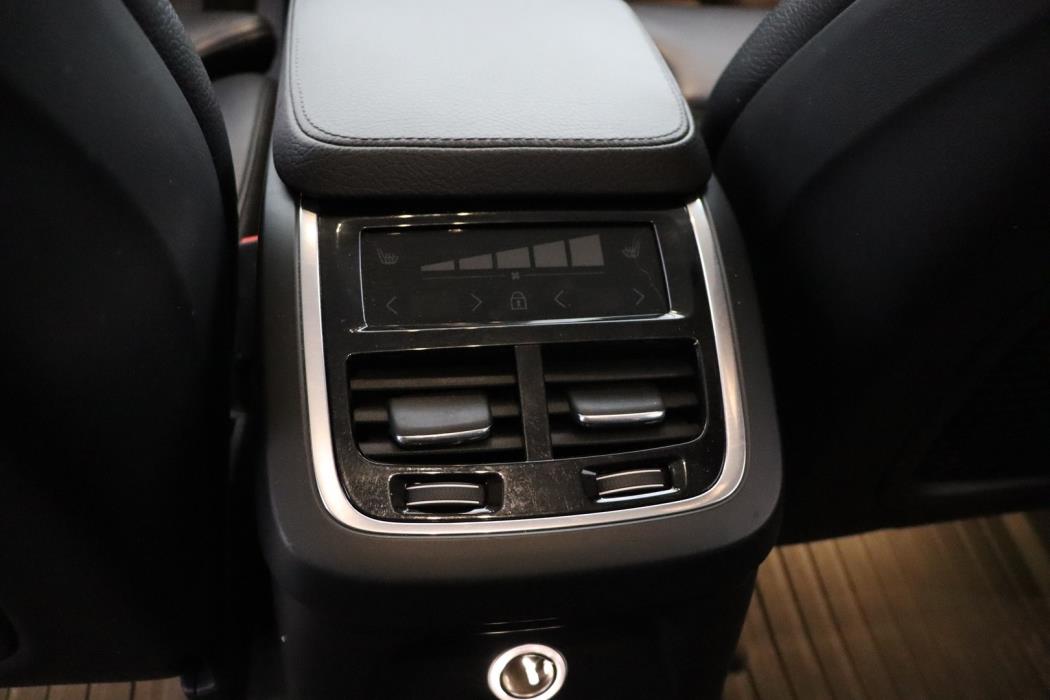 VOLVO XC90 2020