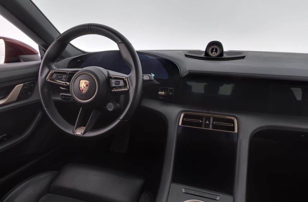 PORSCHE Taycan 2021