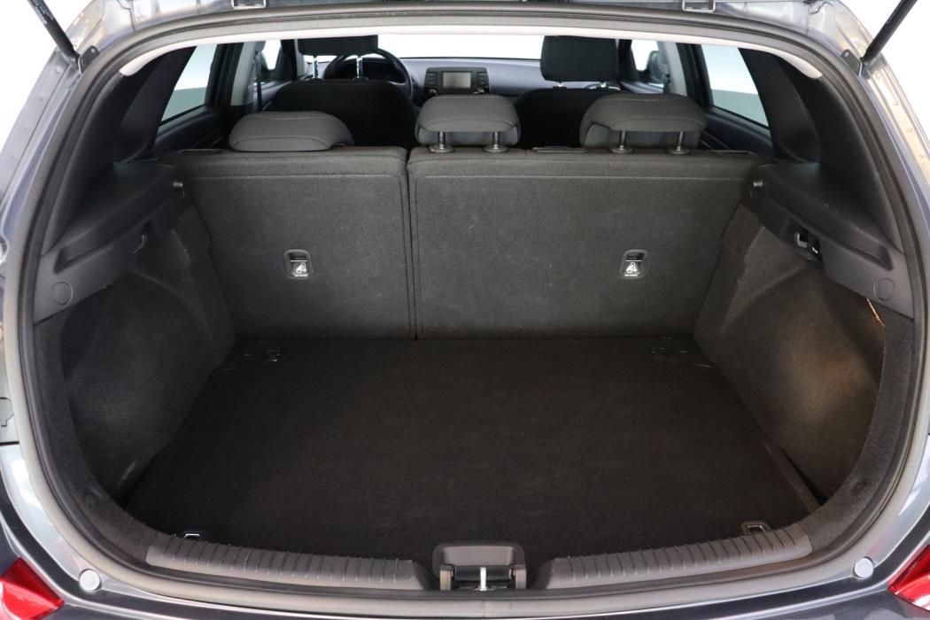 HYUNDAI i30 5d 2018