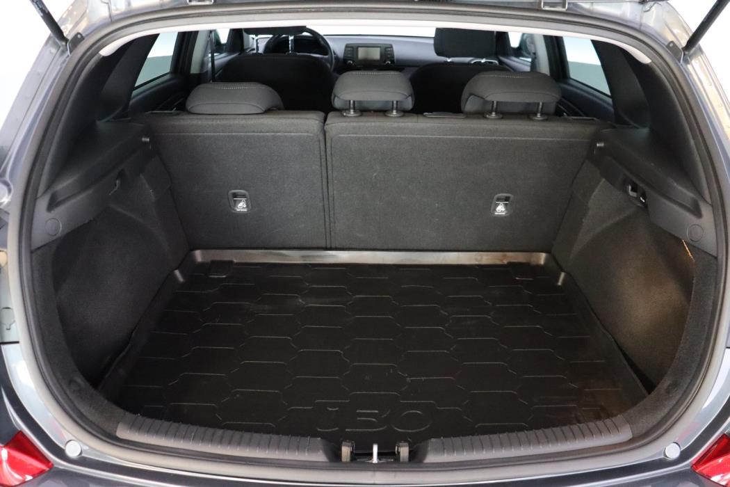 HYUNDAI i30 5d 2018