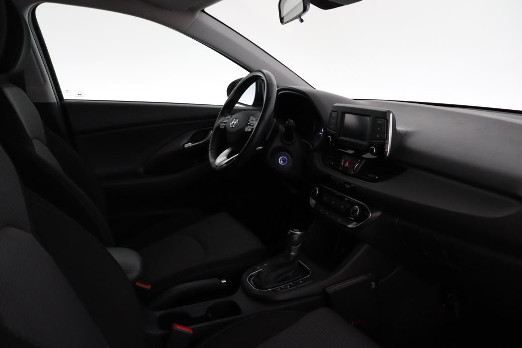 HYUNDAI i30 5d 2018