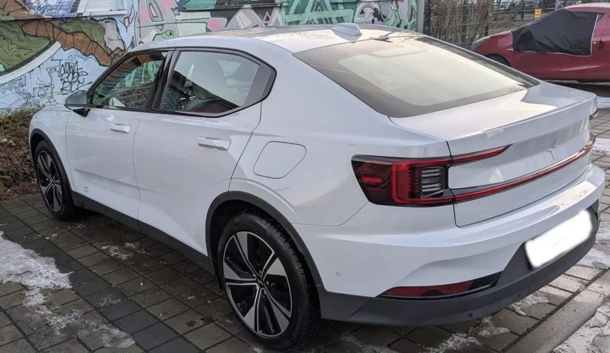 POLESTAR 2 2023