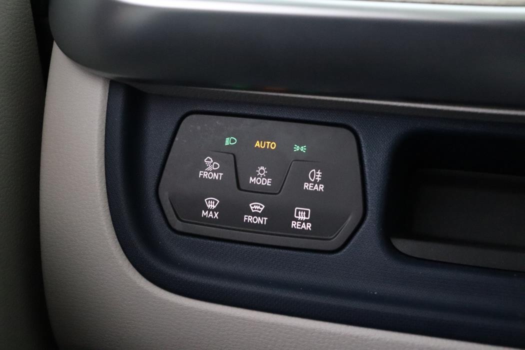 VOLKSWAGEN ID. Buzz 2023