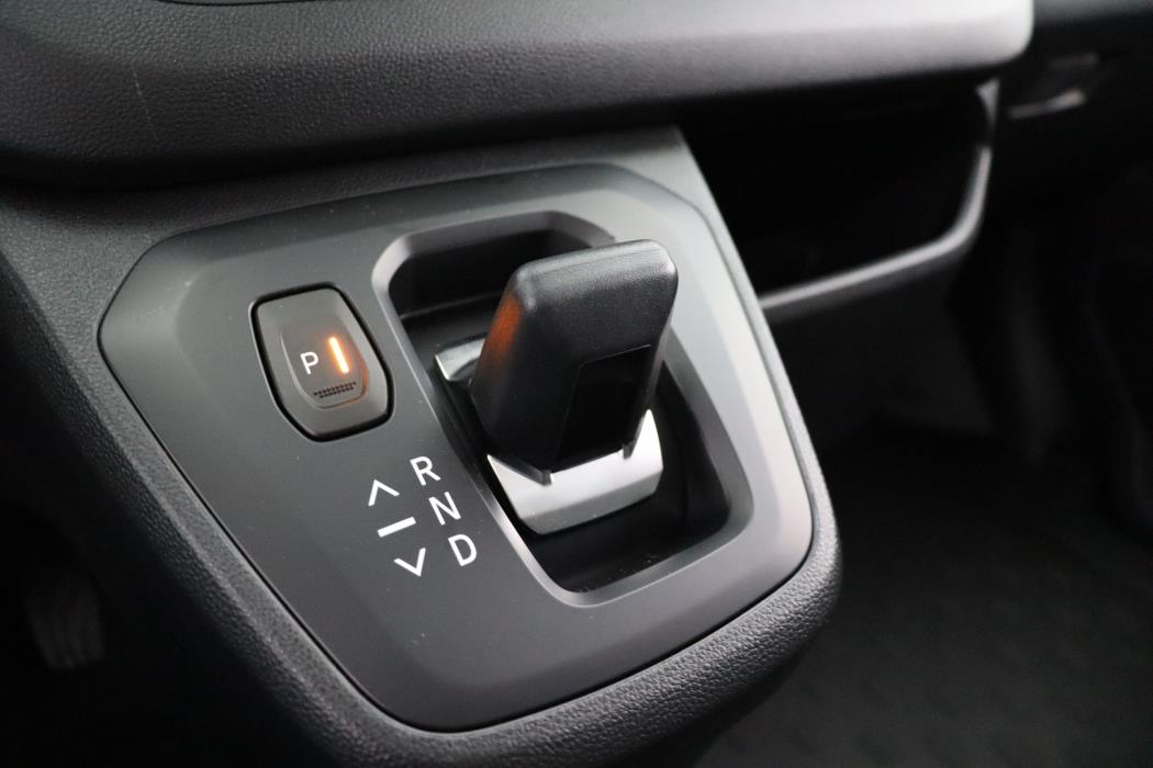 RENAULT Trafic 2026