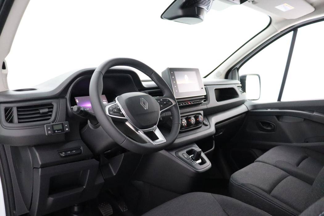 RENAULT Trafic 2026