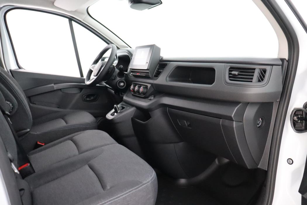 RENAULT Trafic 2026