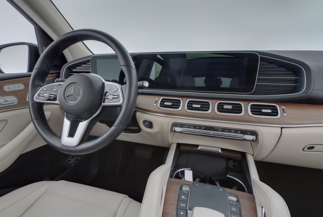 MERCEDES-BENZ GLE 2021