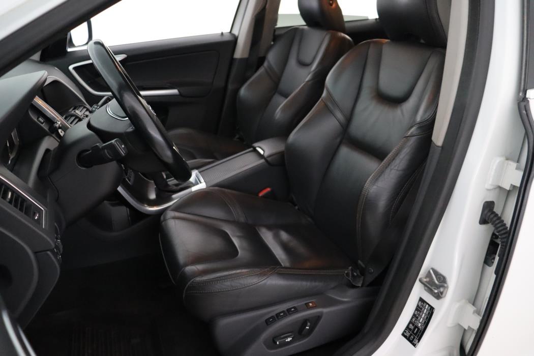 VOLVO XC60 2014