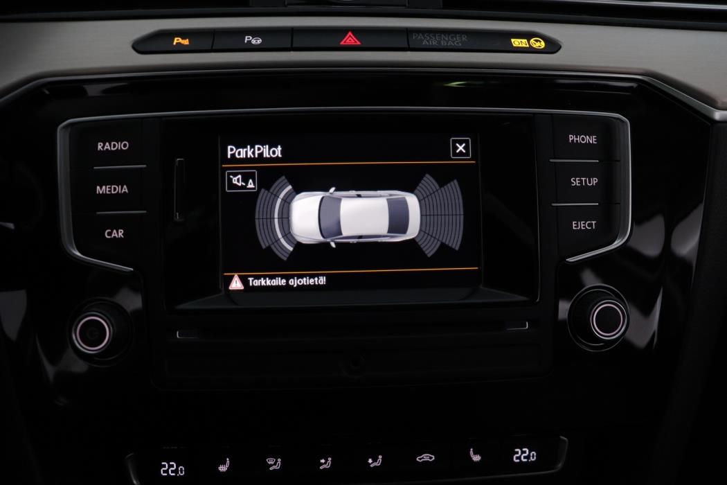VOLKSWAGEN Passat 2016