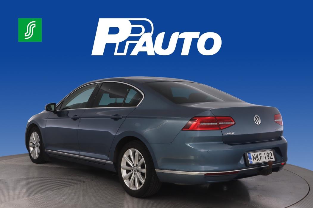 VOLKSWAGEN Passat 2016