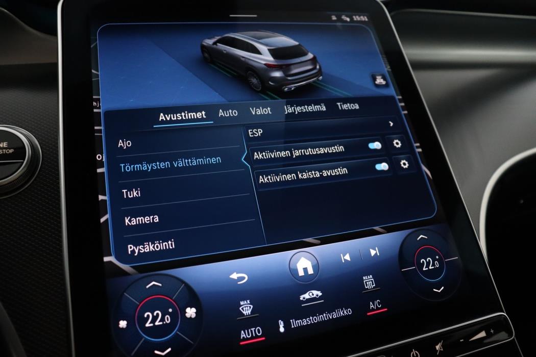 MERCEDES-BENZ GLC 2023