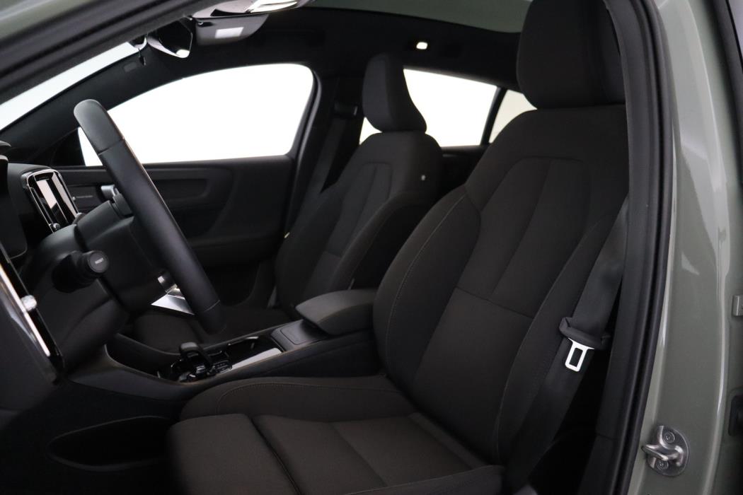 VOLVO C40 2022