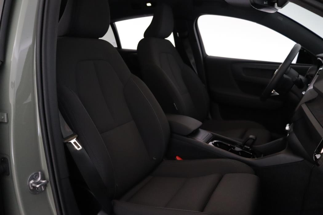 VOLVO C40 2022