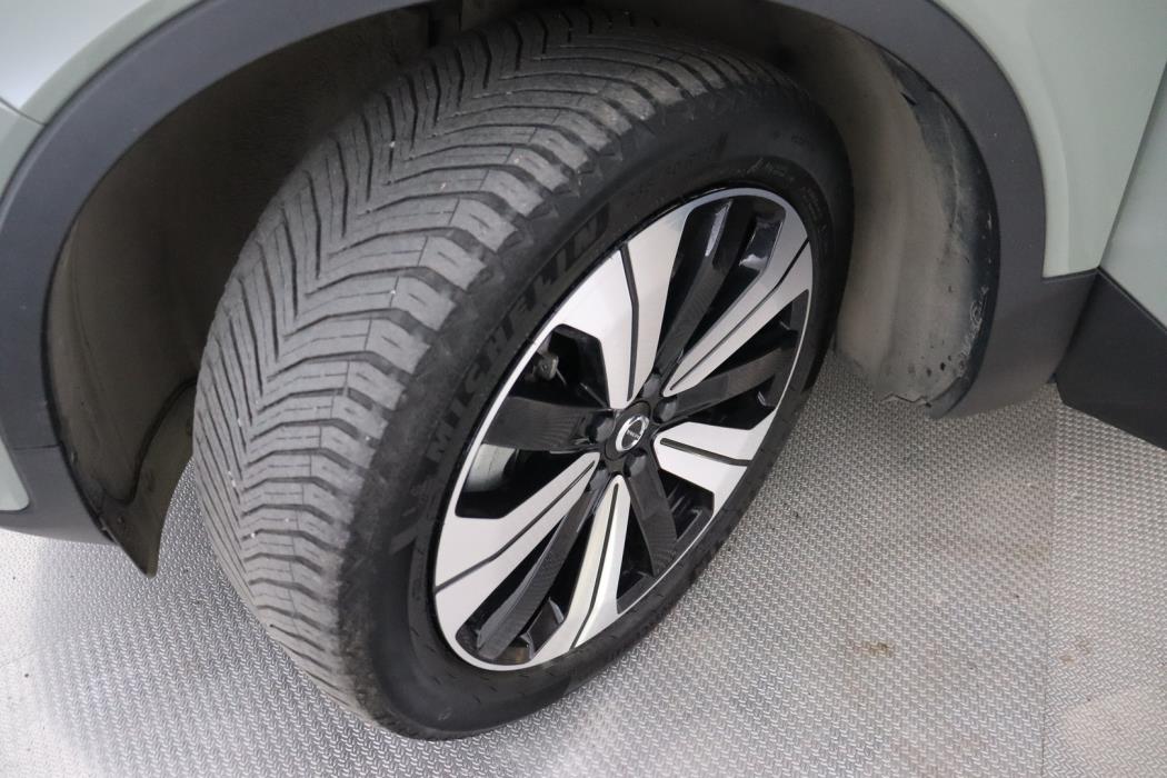 VOLVO C40 2022
